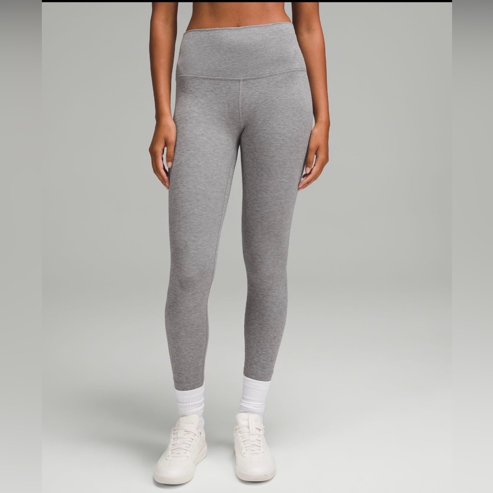 Lululemon Align High-Rise 25” Pant in Heathered Core Medium Grey